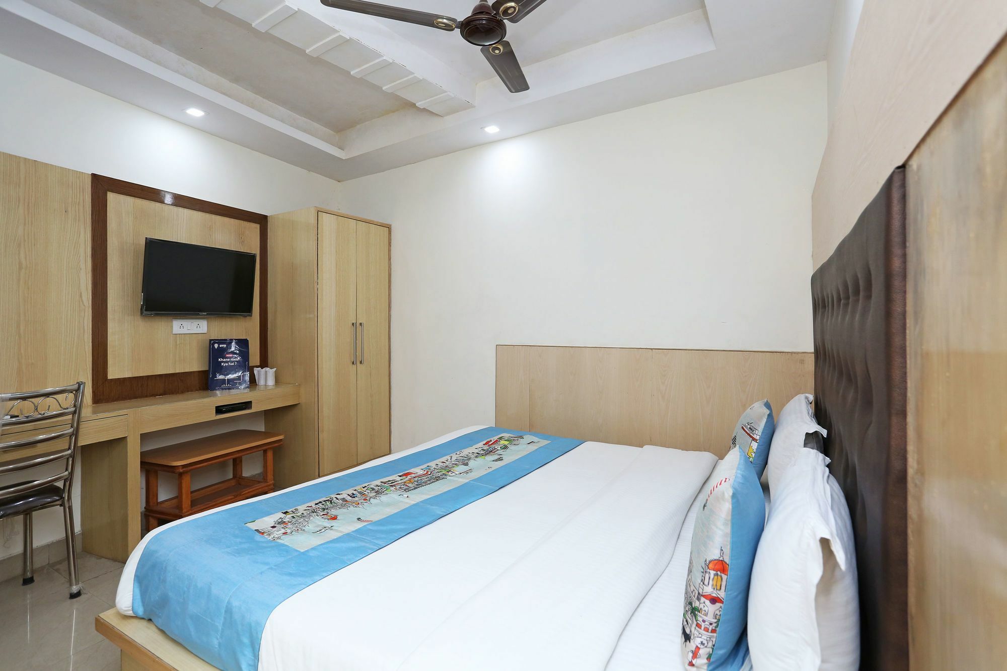 Oyo 9233 Hotel Cottage Lord Krishna Ню Делхи Екстериор снимка